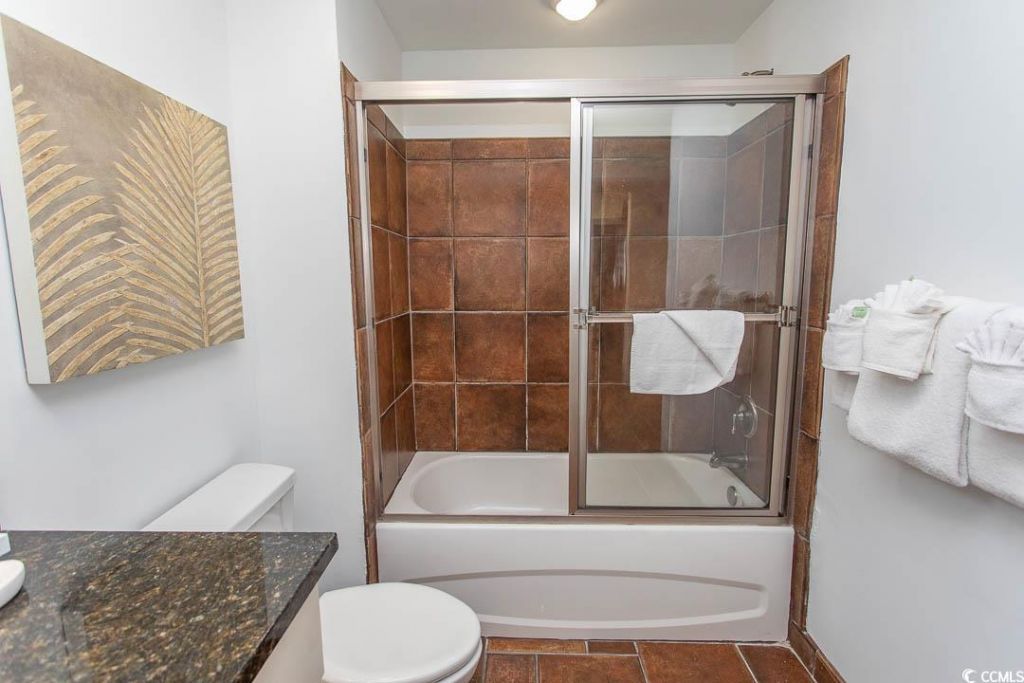 100 North Beach Blvd. Photo 9