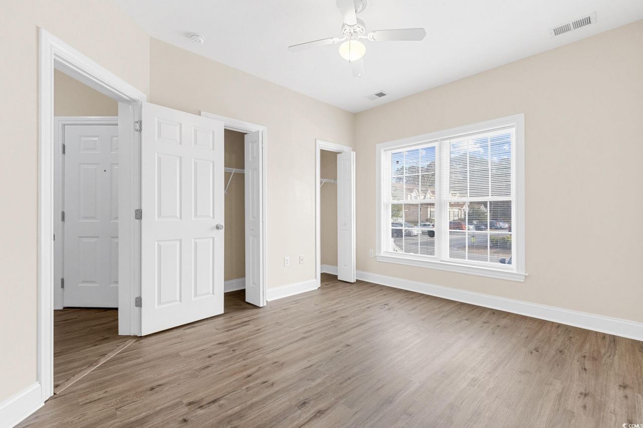 703 Beach Walk Pl. Photo 15