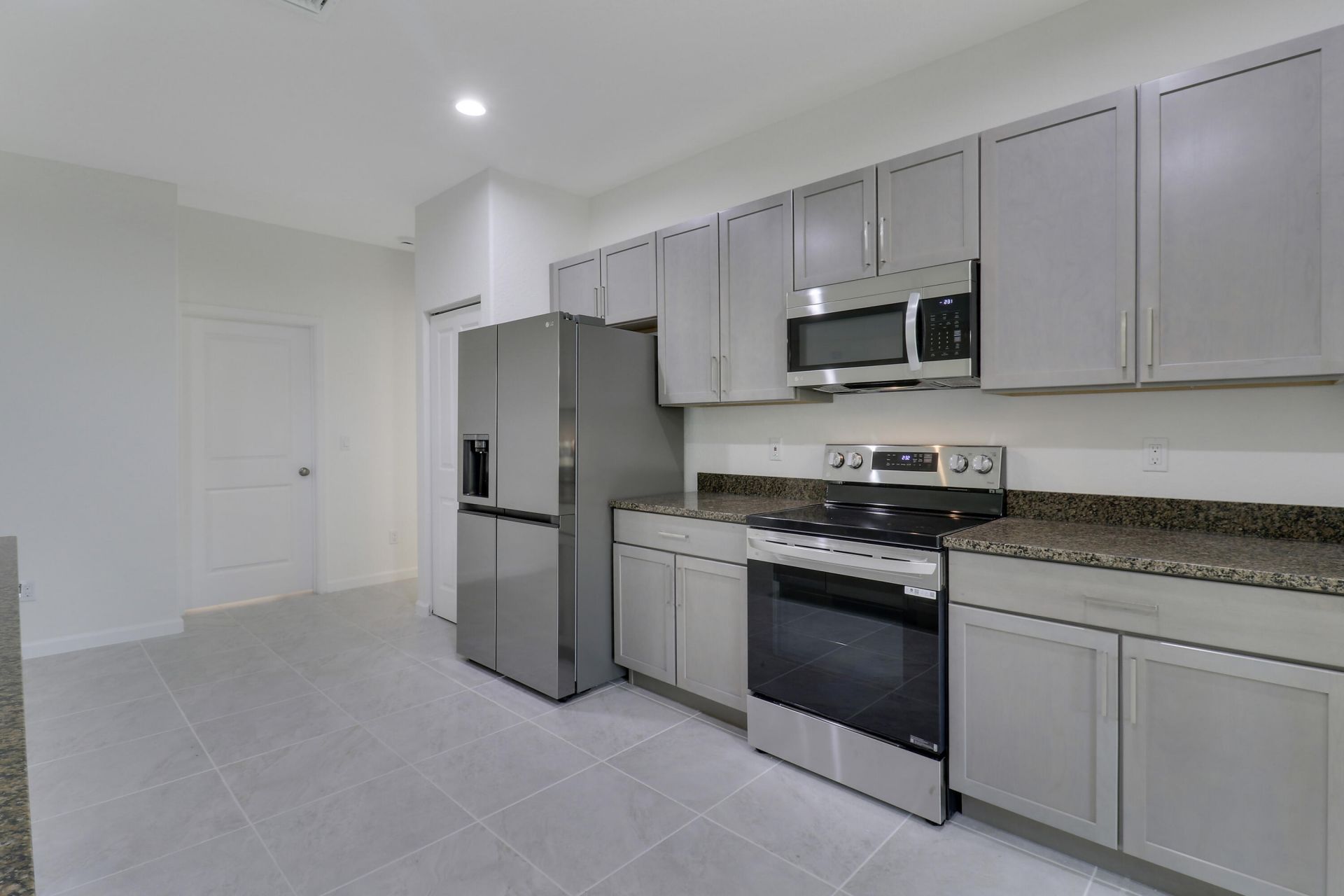 2361 SW Chateau Terrace, Port Saint Lucie, FL 34953 Photo