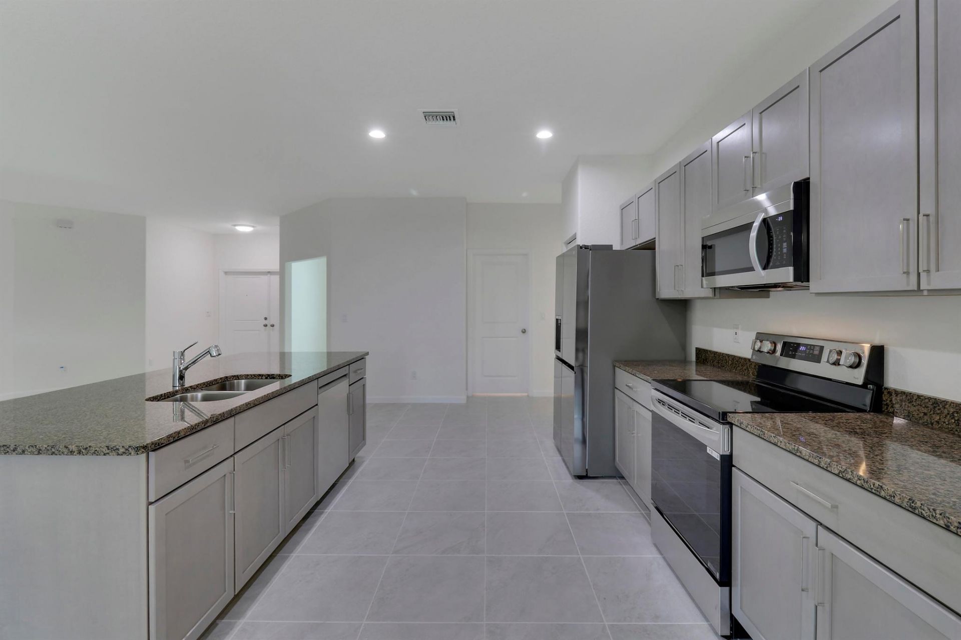 2361 SW Chateau Terrace, Port Saint Lucie, FL 34953 Photo