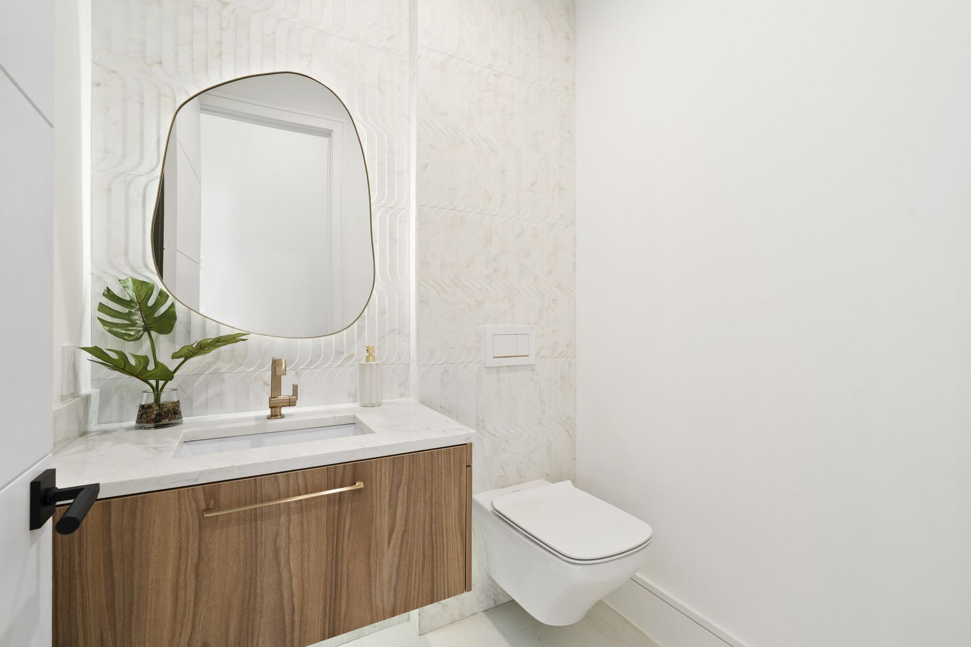 2880 NE 9th Street, Pompano Beach, FL 33062 Photo