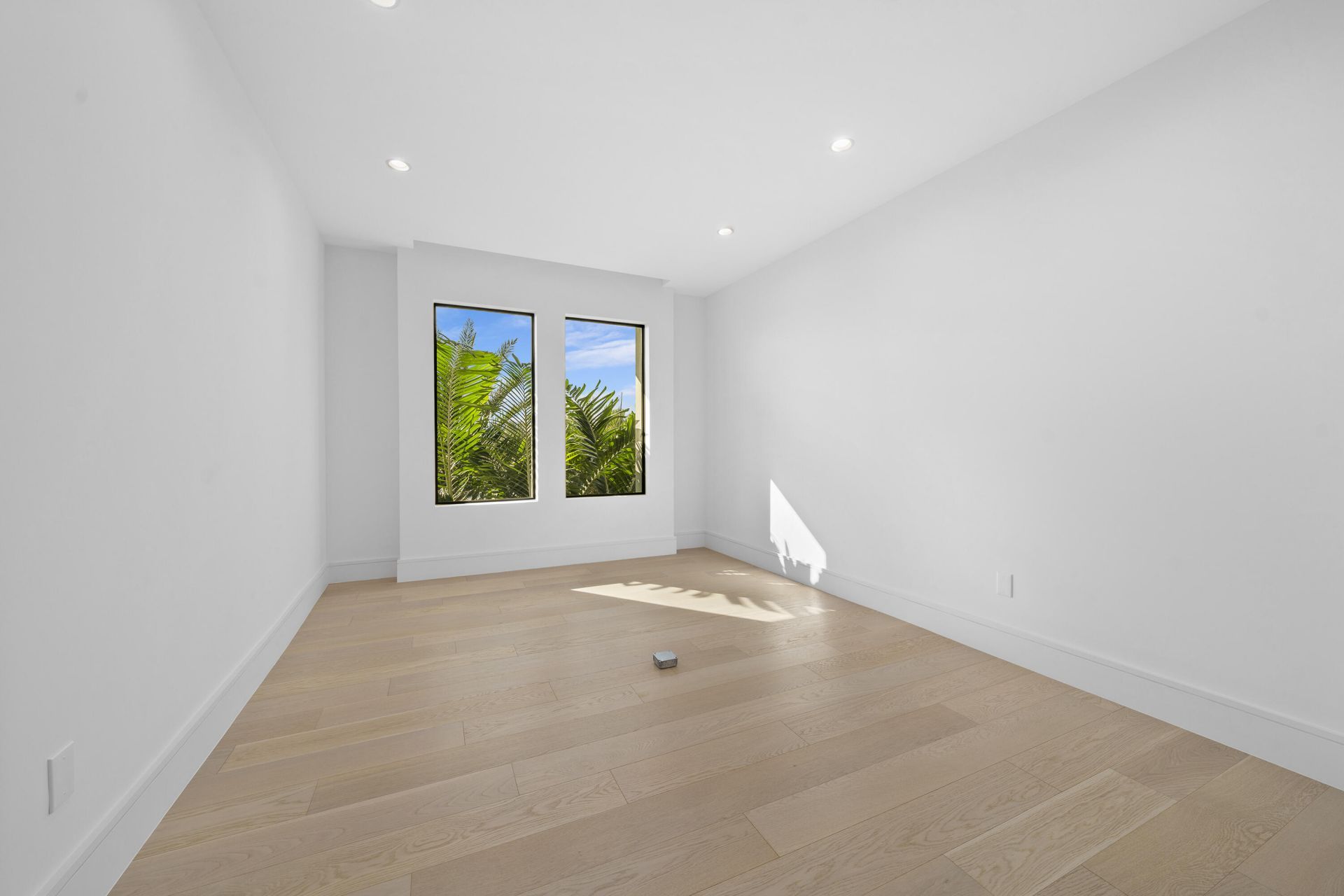 2880 NE 9th Street, Pompano Beach, FL 33062 Photo