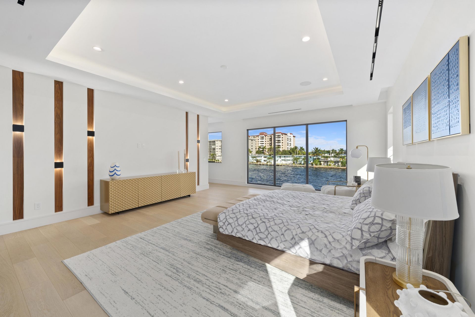 2880 NE 9th Street, Pompano Beach, FL 33062 Photo