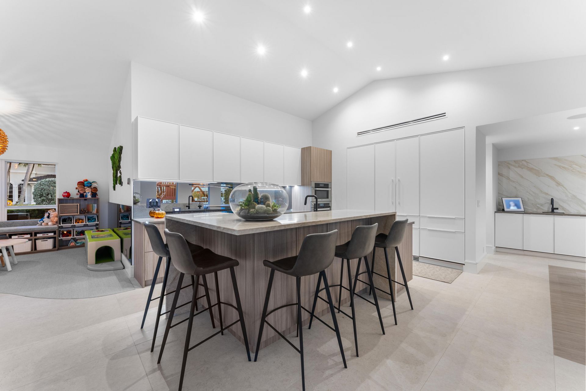 941 Iris Drive, Delray Beach, FL 33483 Photo