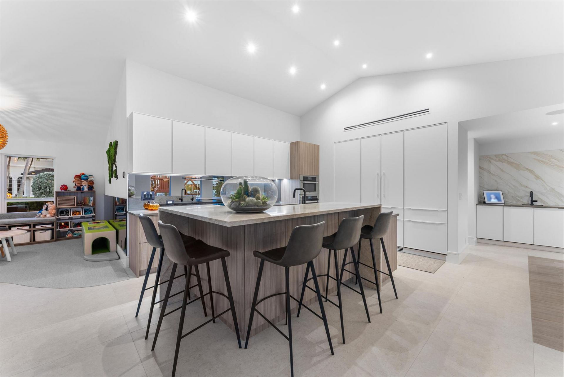 941 Iris Drive, Delray Beach, FL 33483 Photo