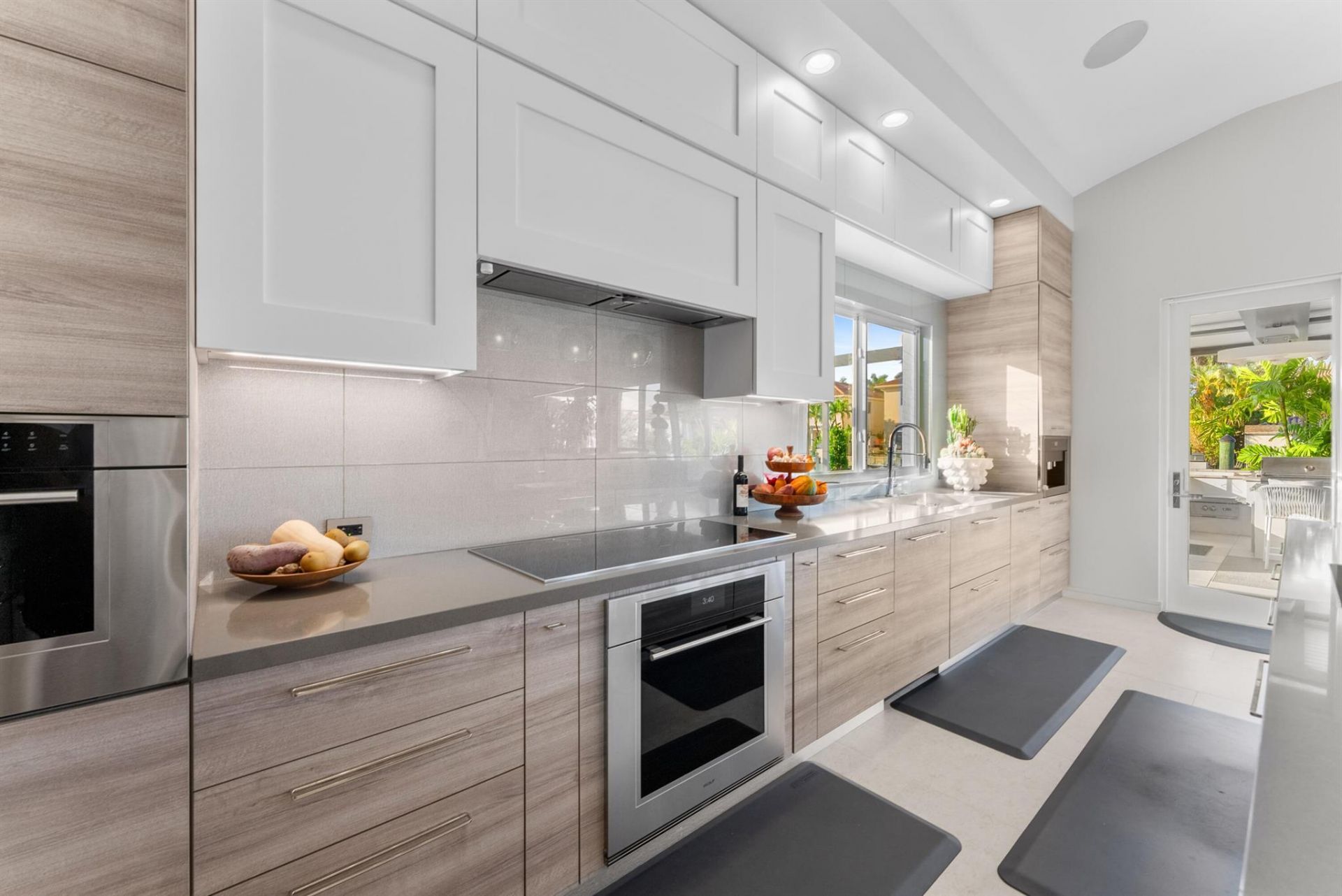 941 Iris Drive, Delray Beach, FL 33483 Photo