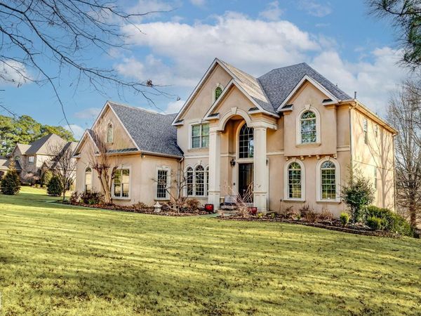 3809 Sawgrass Drive, Jonesboro, AR 72404