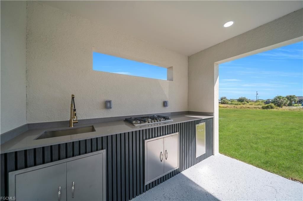 312 Pembroke Street, Lehigh Acres, FL 33974 Photo