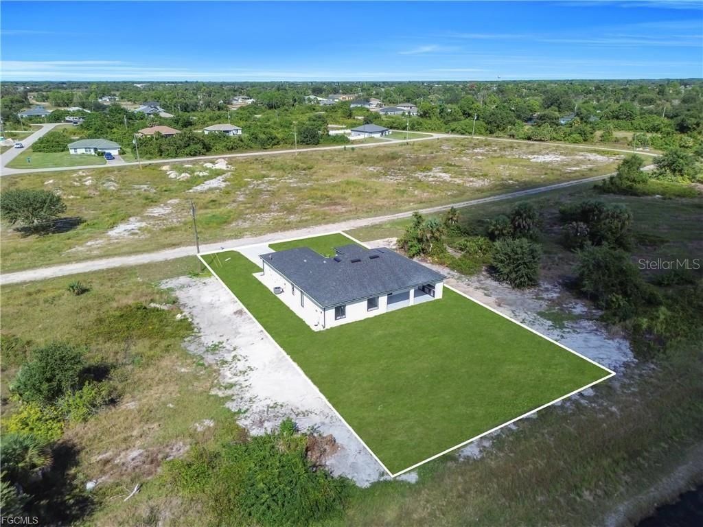 312 Pembroke Street, Lehigh Acres, FL 33974 Photo