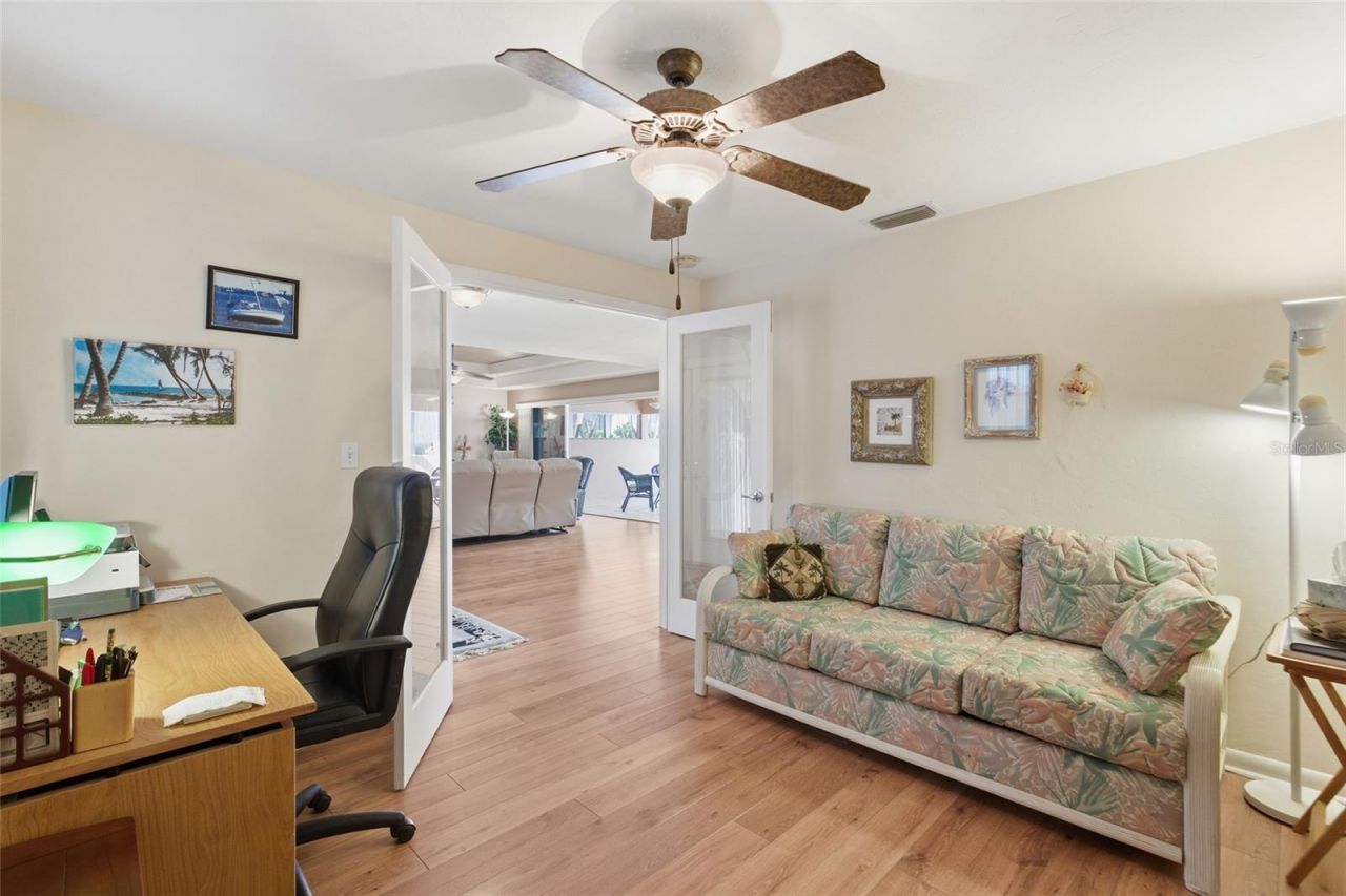 3527 SE 22nd Place, Cape Coral, FL 33904 Photo