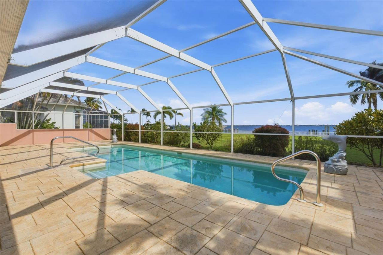 3527 SE 22nd Place, Cape Coral, FL 33904 Photo