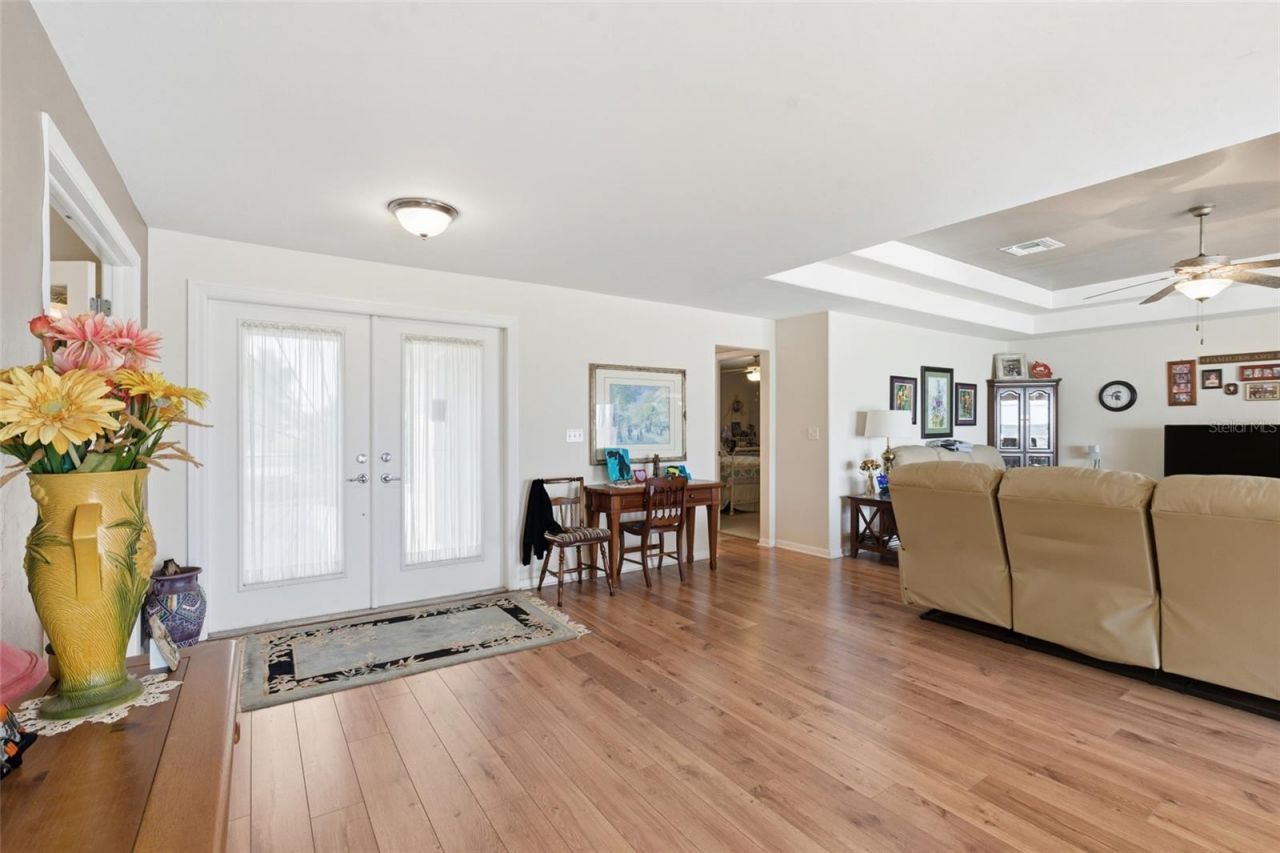 3527 SE 22nd Place, Cape Coral, FL 33904 Photo