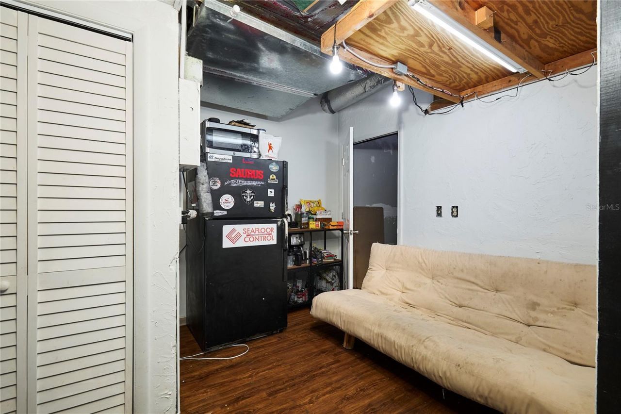 1834 Tamiami Trail, Bradenton, FL 34205 Photo