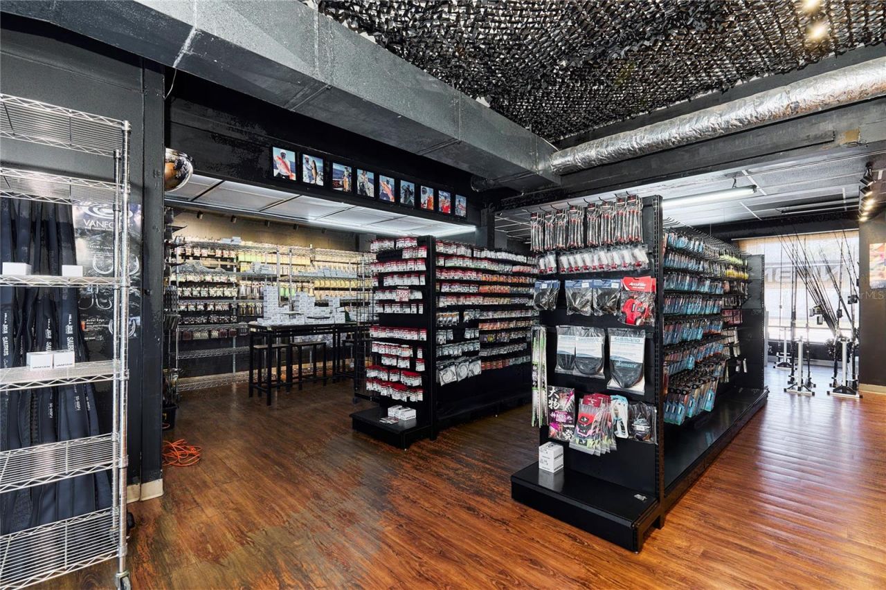 1834 Tamiami Trail, Bradenton, FL 34205 Photo