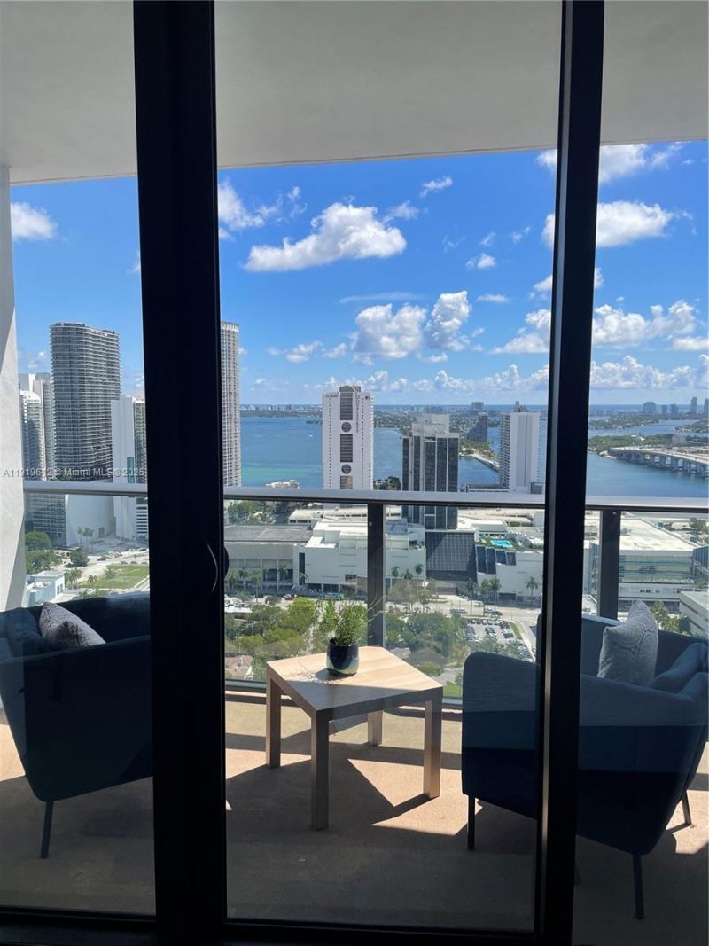 1600 NE 1st Ave, Unit 3302, Miami, FL 33132 Photo