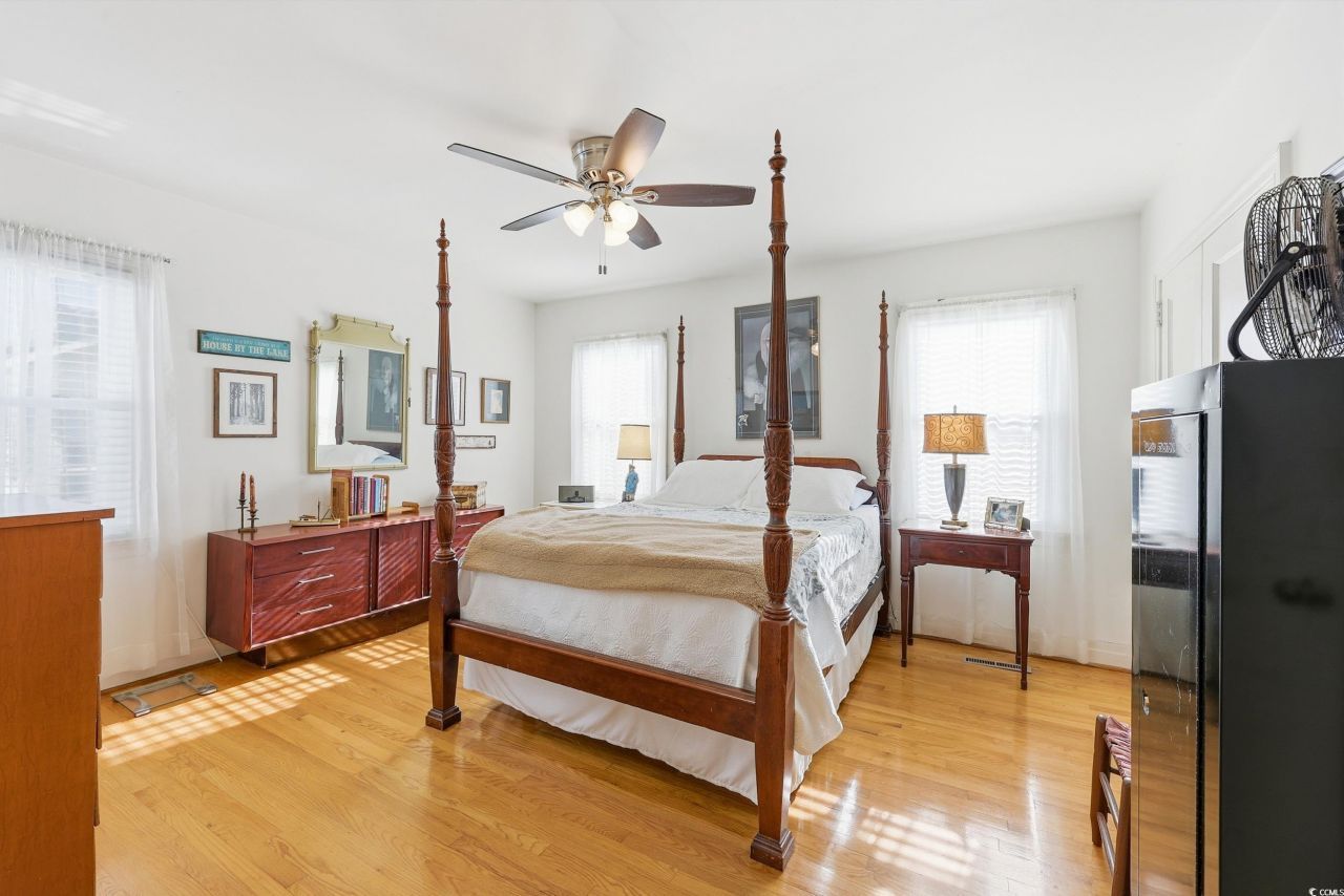 301 S Morgan Ave. Photo 13