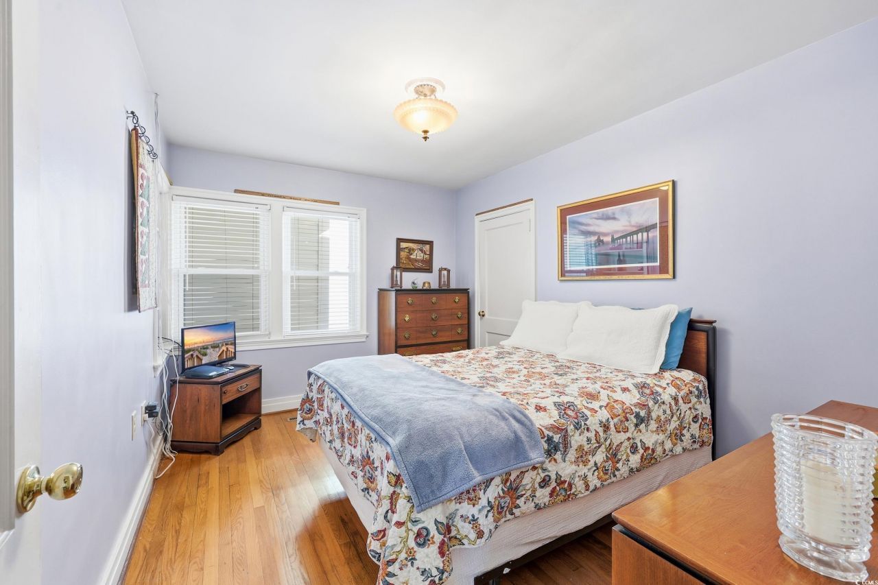 301 S Morgan Ave. Photo 15