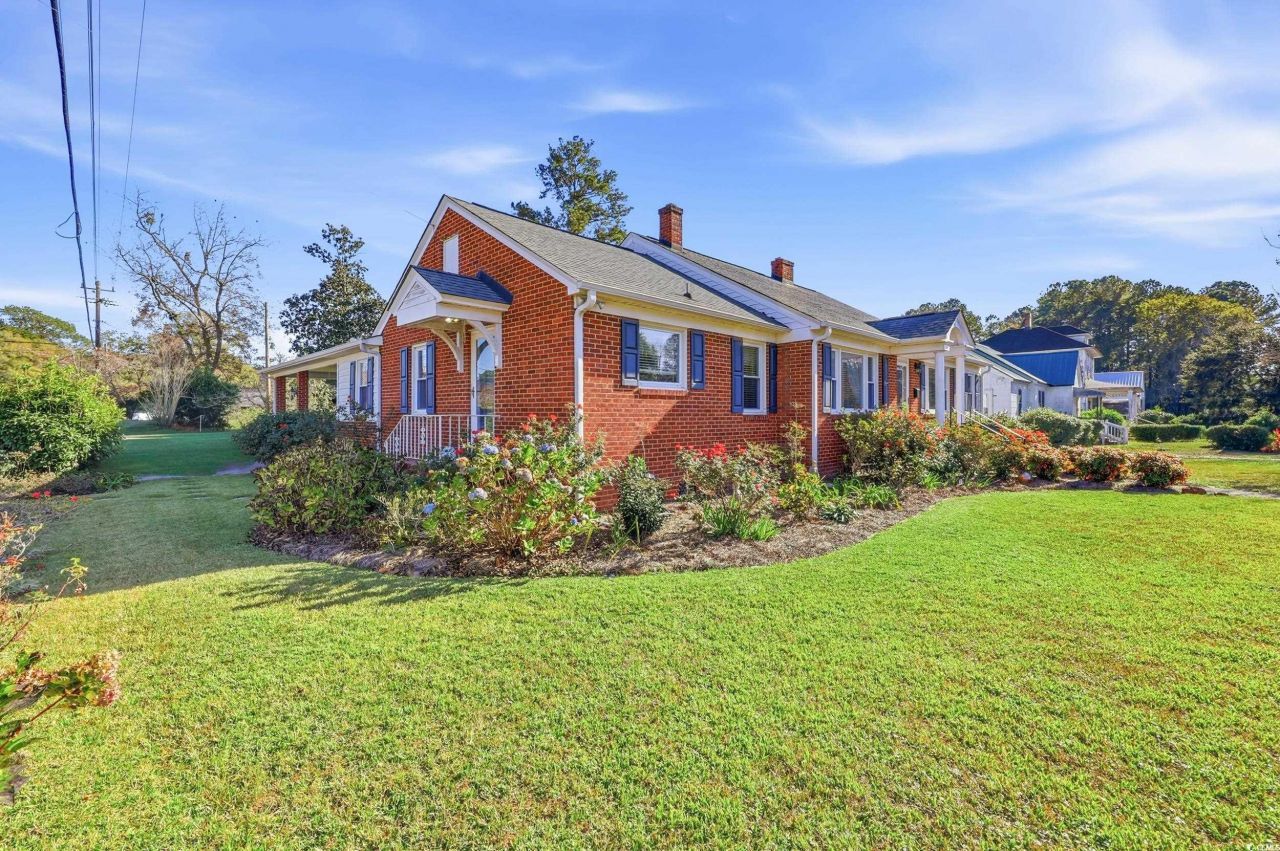 301 S Morgan Ave. Photo 22