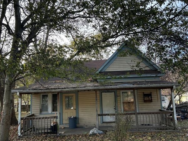 114 N Whitaker, Pryor, OK 74361