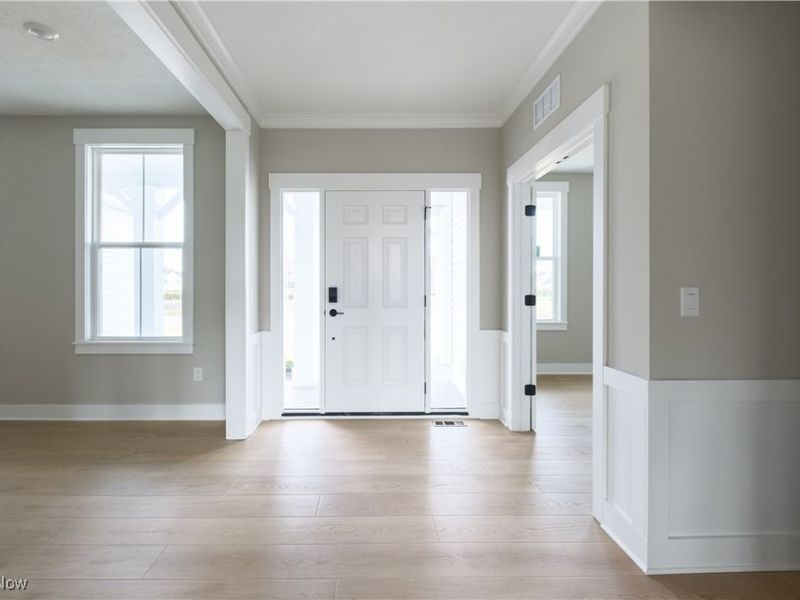 32584 Royal Troon Drive, Avon Lake, OH 44012 Photo 13