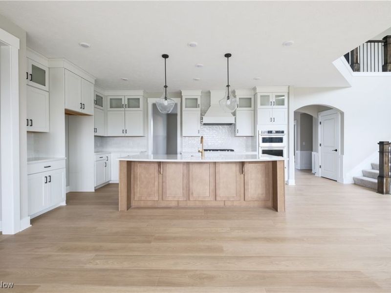 32584 Royal Troon Drive, Avon Lake, OH 44012 Photo 4