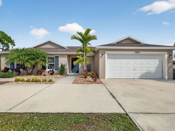 1965 SW Bayshore Boulevard, Port Saint Lucie, FL 34984