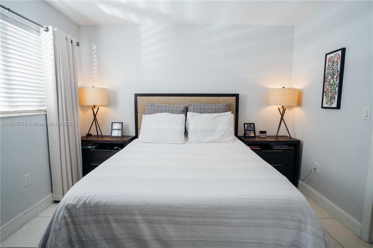 7901 SW 64th Ave, Unit 6, South Miami, FL 33143 Photo