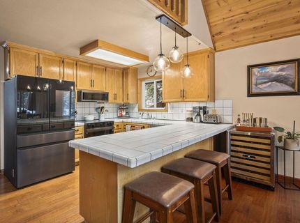 7685 Kingswood Drive, Tahoe Vista, CA 96148 Photo