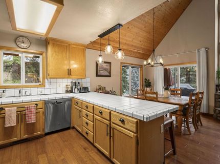 7685 Kingswood Drive, Tahoe Vista, CA 96148 Photo