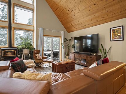 7685 Kingswood Drive, Tahoe Vista, CA 96148 Photo