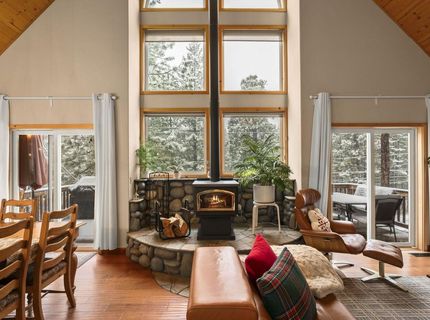 7685 Kingswood Drive, Tahoe Vista, CA 96148 Photo