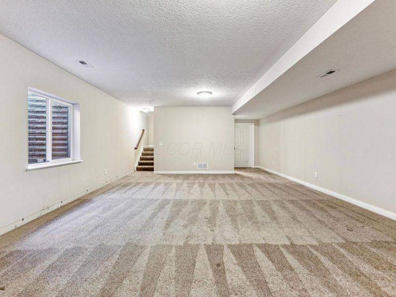 6161 Longwood Drive, Hilliard, OH 43026 Photo 34