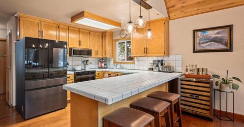 7685 Kingswood Dr, Tahoe Vista, CA 96148 Photo