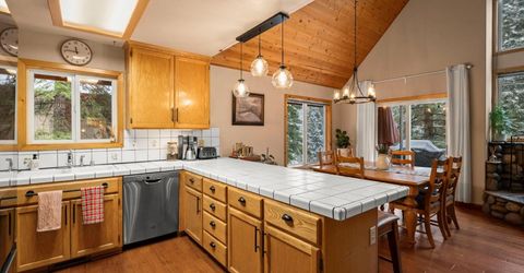 7685 Kingswood Dr, Tahoe Vista, CA 96148 Photo