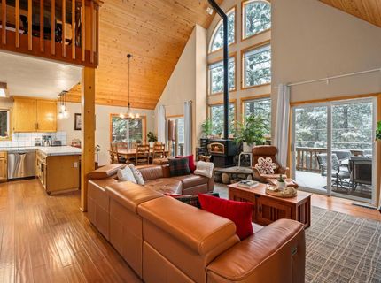 7685 Kingswood Dr, Tahoe Vista, CA 96148 Photo