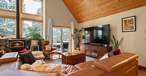 7685 Kingswood Dr, Tahoe Vista, CA 96148 Photo