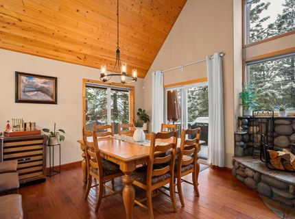 7685 Kingswood Dr, Tahoe Vista, CA 96148 Photo