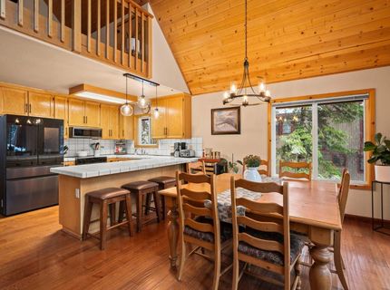 7685 Kingswood Dr, Tahoe Vista, CA 96148 Photo