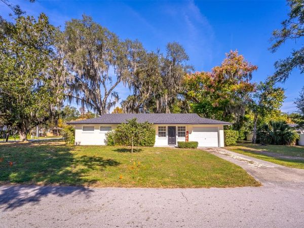 1237 W VOORHIS AVENUE, DELAND, FL 32720