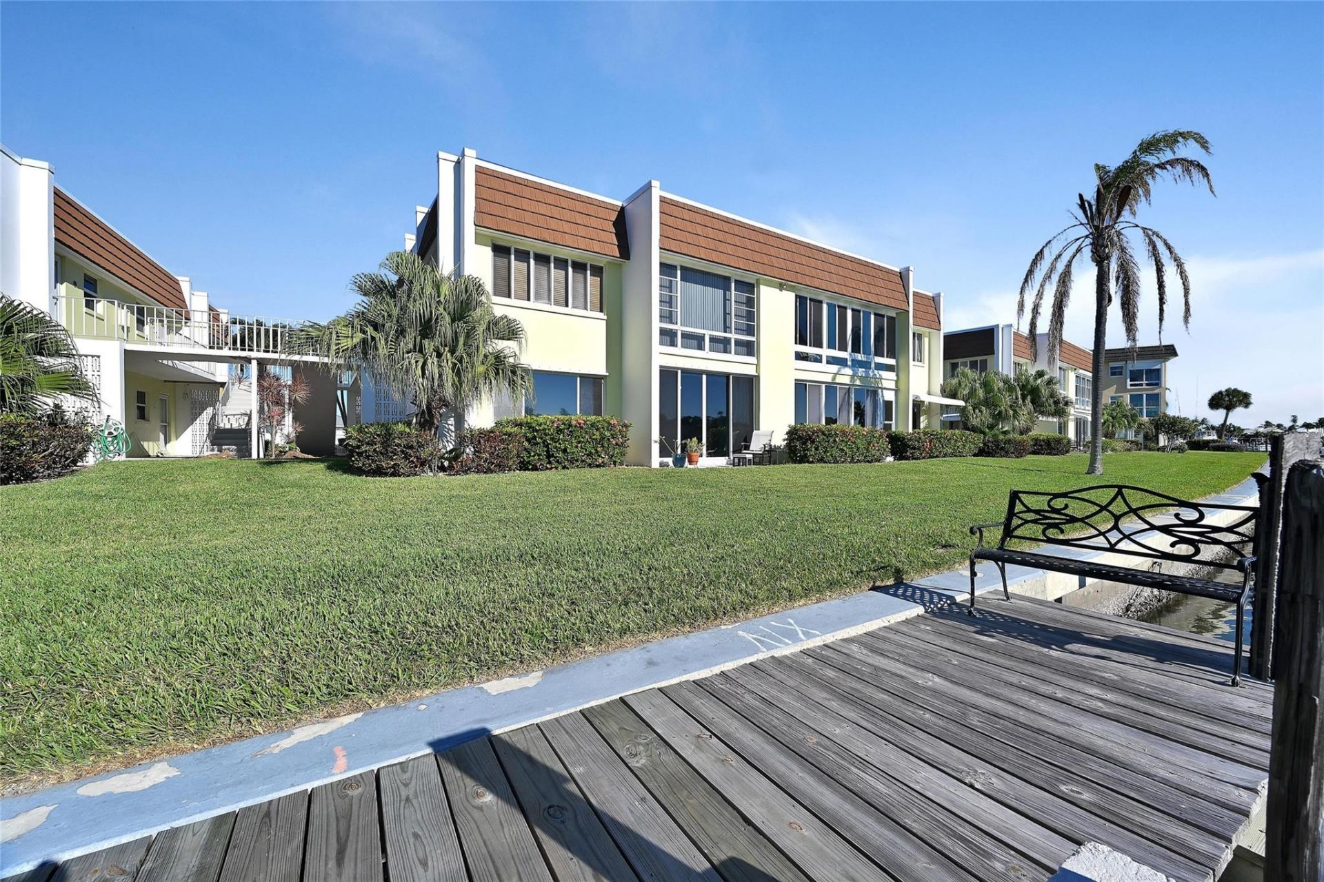 1315 Bayshore Dr, Unit 102, Fort Pierce, FL 34949 Photo