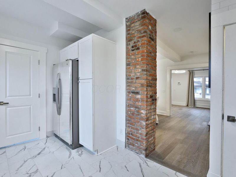 2362 Indiana Avenue, Columbus, OH 43202 Photo 30