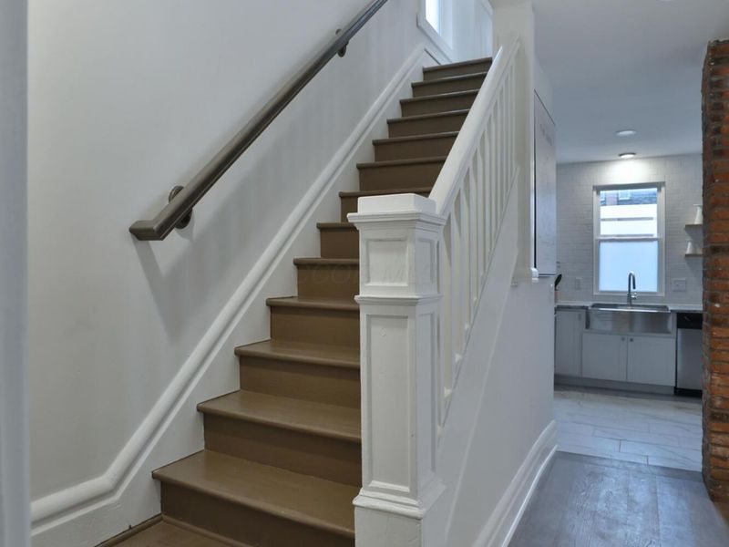 2362 Indiana Avenue, Columbus, OH 43202 Photo 35