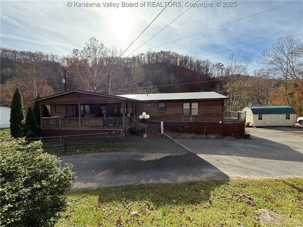 46 Laurel Creek Road, Lenore, WV 25676