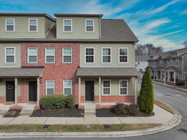 95 Plumlee Dr, Unit 34, Hendersonville, TN 37075