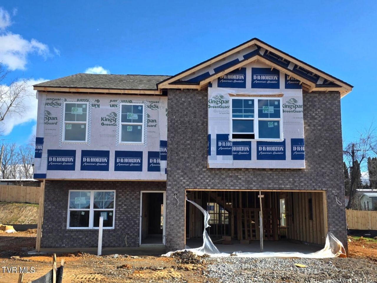 341 Alta Tree Blvd, Johnson City, TN 37604 Main Photo