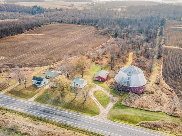 7814 M-79, Nashville, MI 49073