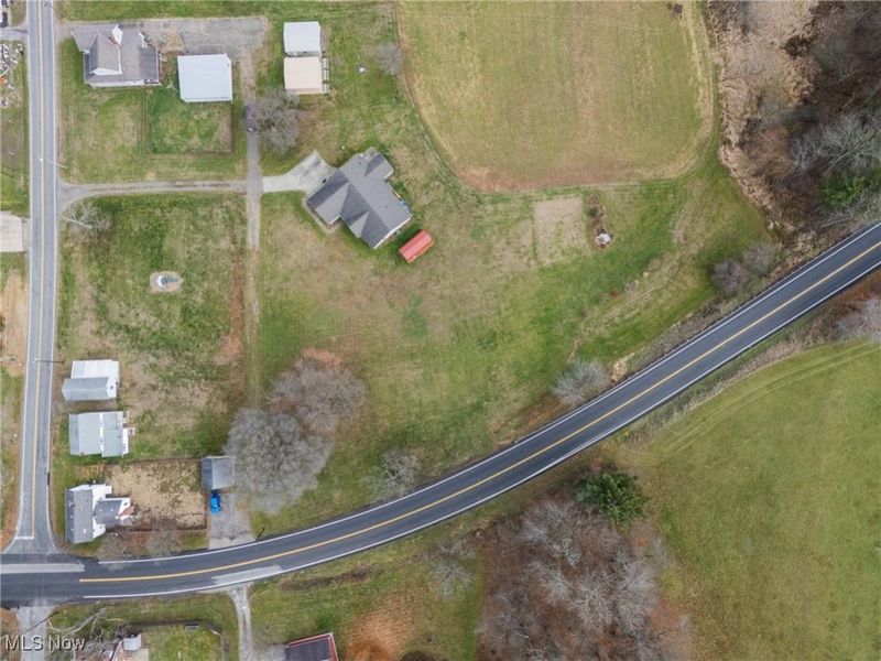 8546 Mapleton Street SE, East Canton, OH 44730 Photo 13