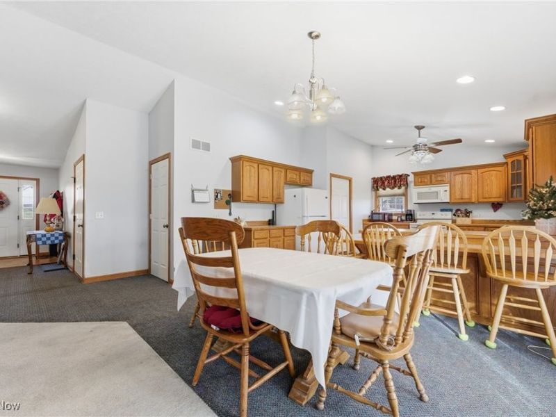 8546 Mapleton Street SE, East Canton, OH 44730 Photo 20