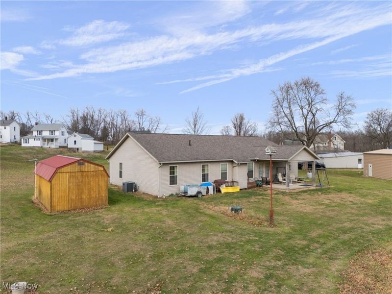 8546 Mapleton Street SE, East Canton, OH 44730 Photo 5