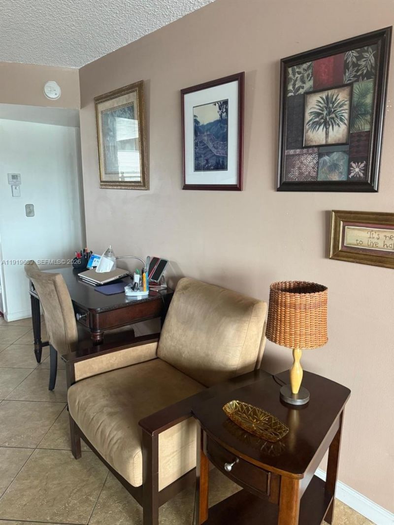 8220 Sunrise Lakes Blvd, Unit 309, Sunrise, FL 33322 Photo